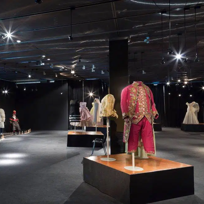 MUSEO DEL TRAJE